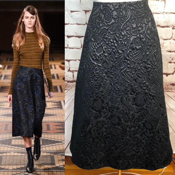 Baum und Pferdgarten Dresses & Skirts - Baum und Pferdgarten Shari Floral Jacquard Skirt